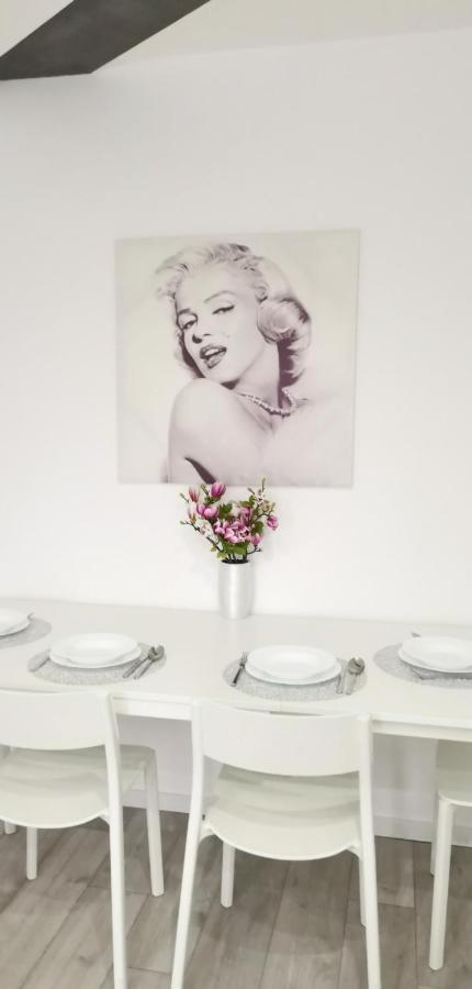 Marilyn Prijemny 3 Izbovy Byt V Raci Raca Extérieur photo